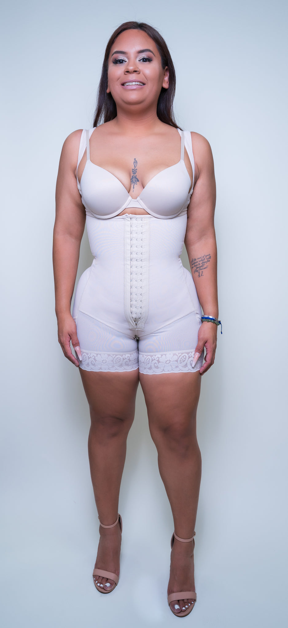 How Curvy Fajas Differ from Regular Shapewear